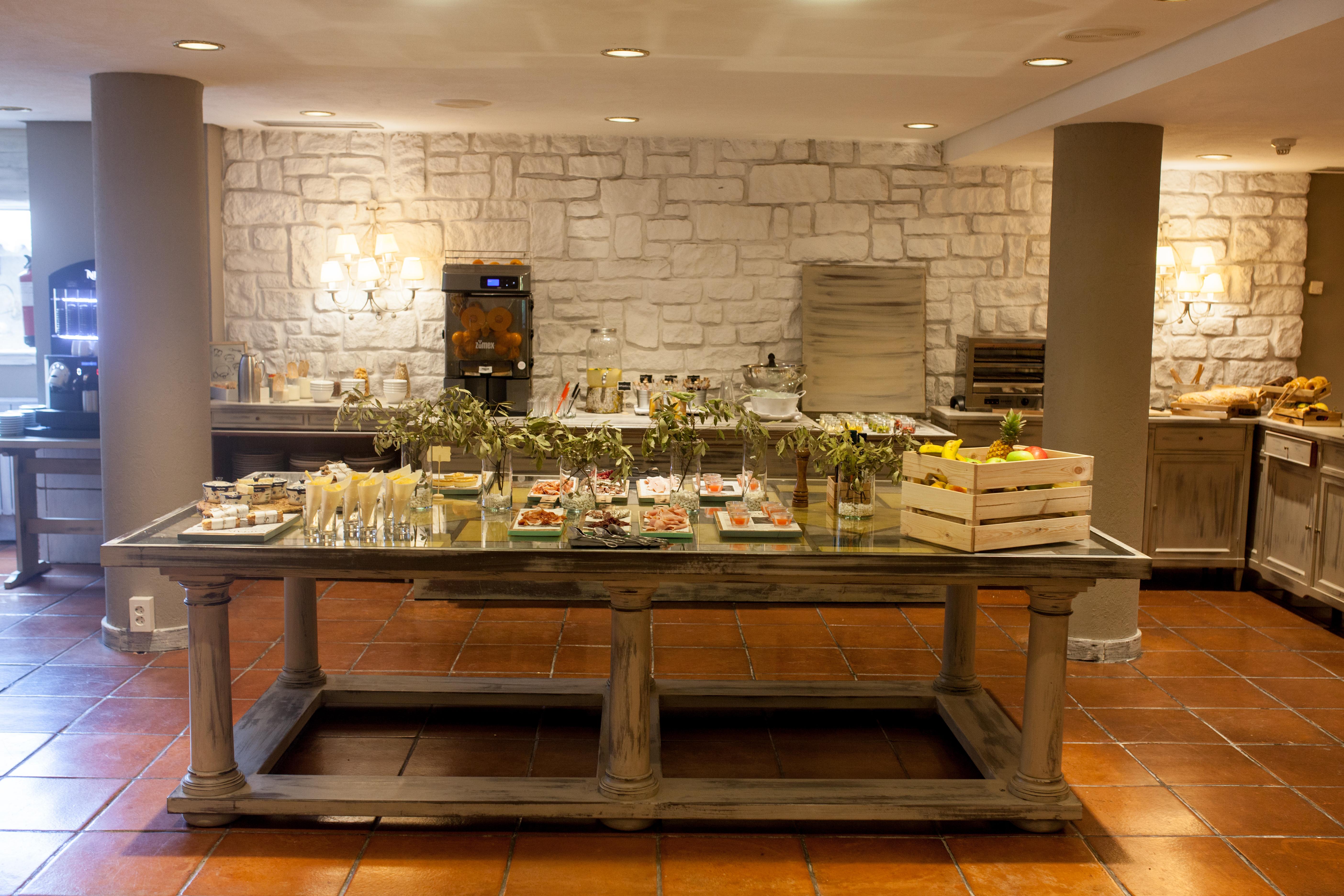 Hotel Luze El Toro Berrioplano Εξωτερικό φωτογραφία