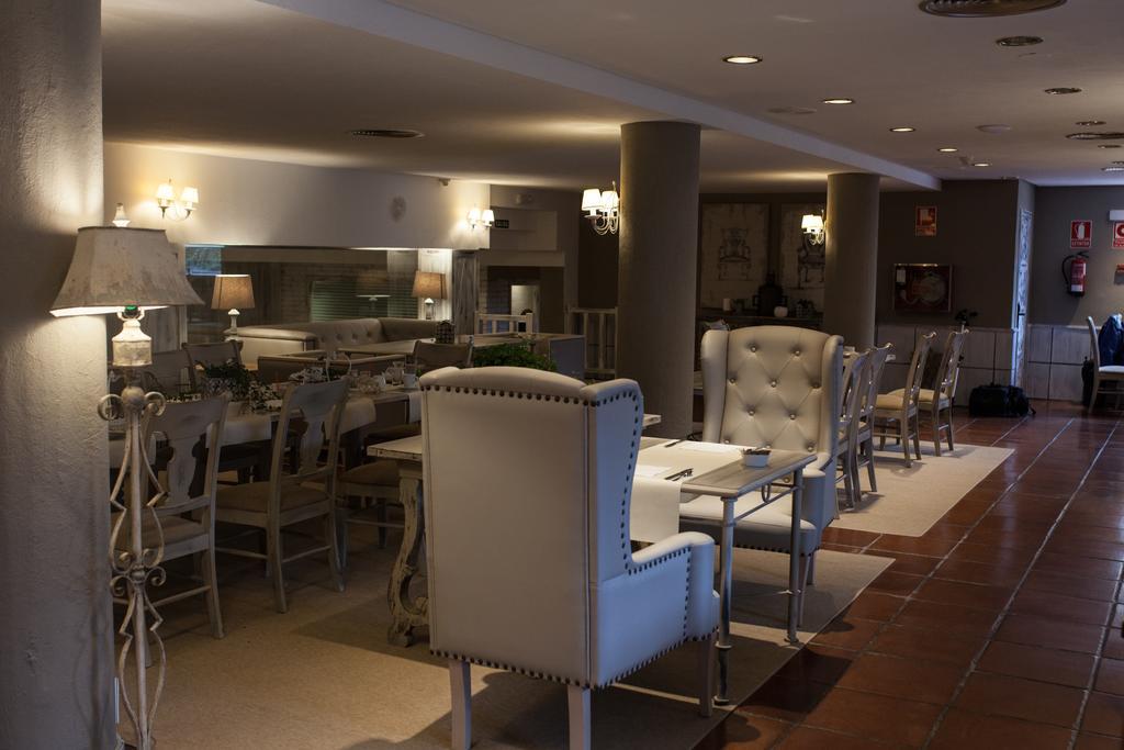 Hotel Luze El Toro Berrioplano Εξωτερικό φωτογραφία